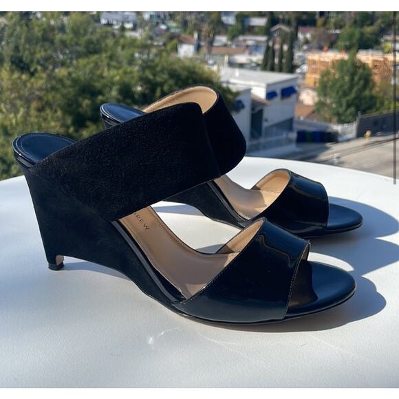 Paul Andrew Black Open Toe Patent Velvet Wedge Sandals - Picture 2 of 14